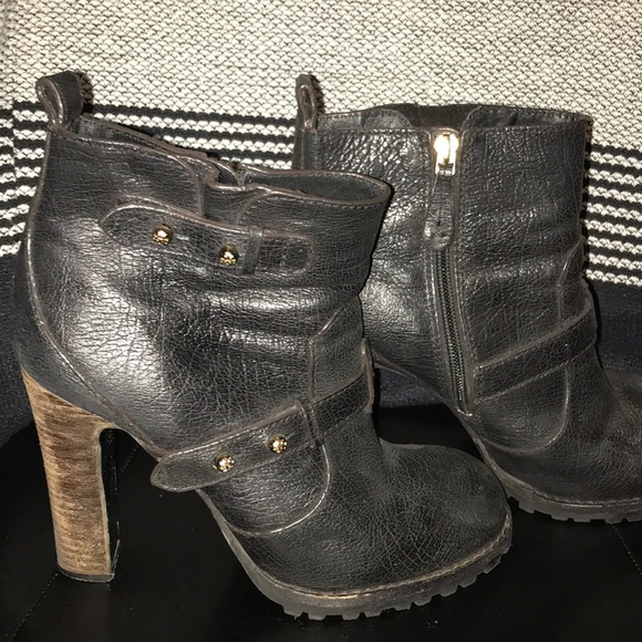 Tory Burch Women ankle boot - Picture 10 of 10